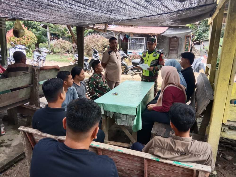 Babinsa Koramil 06/Manyak Payed Fokus Sosialisasi Rekrutmen Tamtama TNI-AD 2025