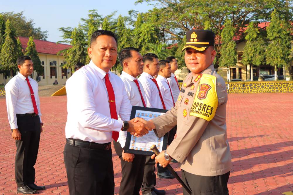 Kapolres Aceh Tamiang Berikan Reward Kepada Sat Resnarkoba