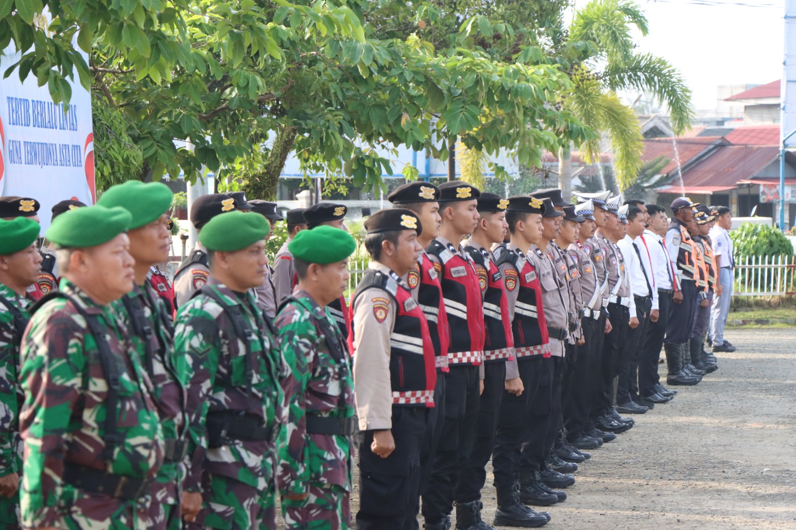 Kapolres Aceh Selatan Pimpin Apel Gelar Pasukan Operasi Seulawah 2025