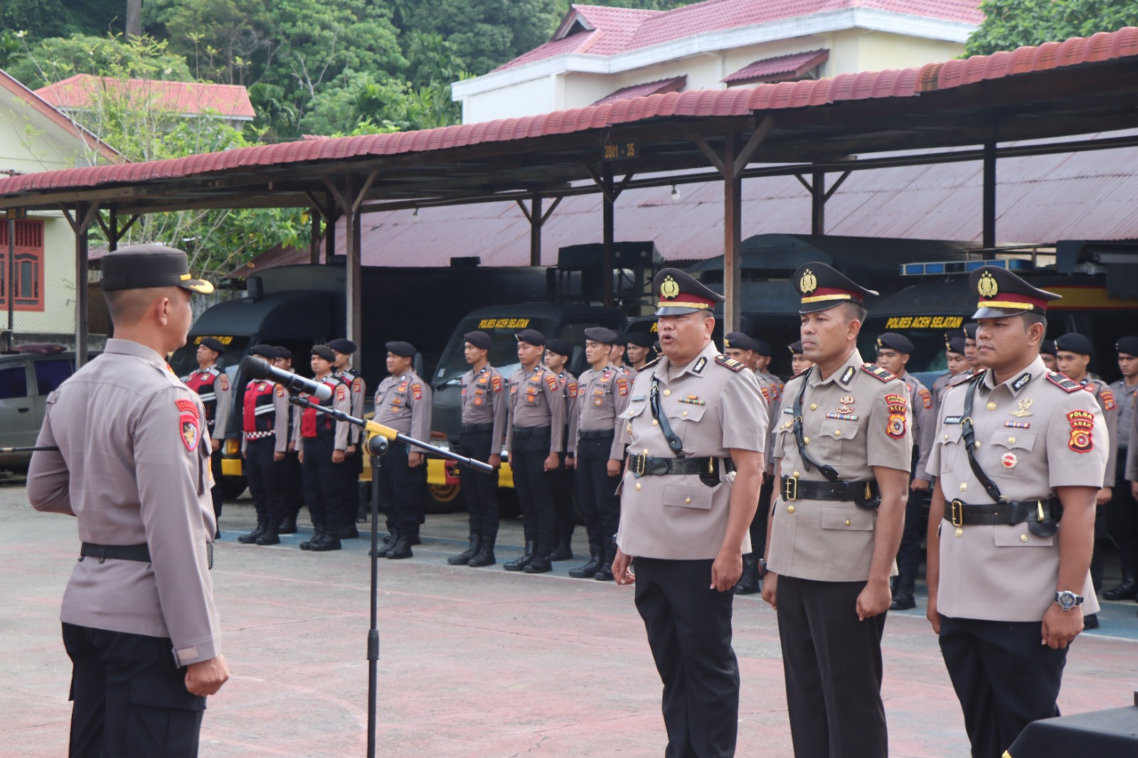 Polres Aceh Selatan Gelar Upacara Sertijab Kasat Samapta dan Kapolsek Bakongan Timur
