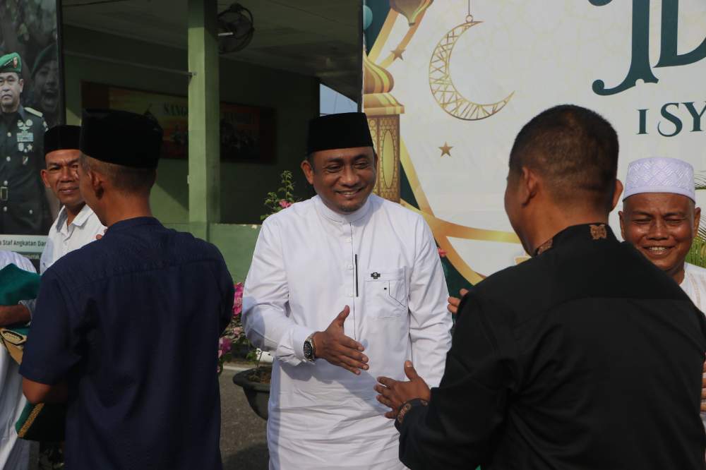 Dandim 0104/A.Tim Bersama Dalam Keberkahan: Sholat Idul Fitri dan Halal Bi Halal di Makodim 0104/Atim