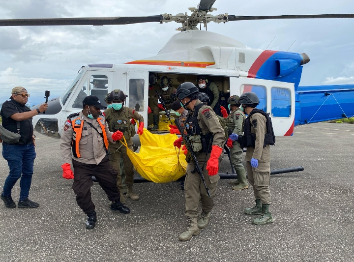 Dua Jenazah Korban KKB Dievakuasi ke RSUD Dekai, Ops Damai Cartenz Kejar Pelaku