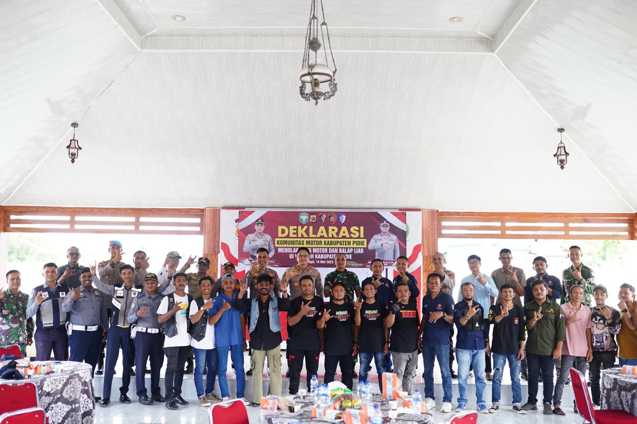 Disaksikan Kapolres Pidie, Komunitas Motor di Pidie Deklarasi Tolak Geng Motor
