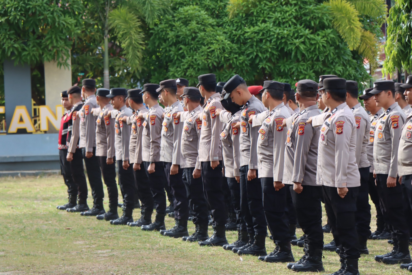 Polres Aceh Selatan Gelar Latihan PBB Rutin, Tingkatkan Disiplin dan Kekompakan Personel
