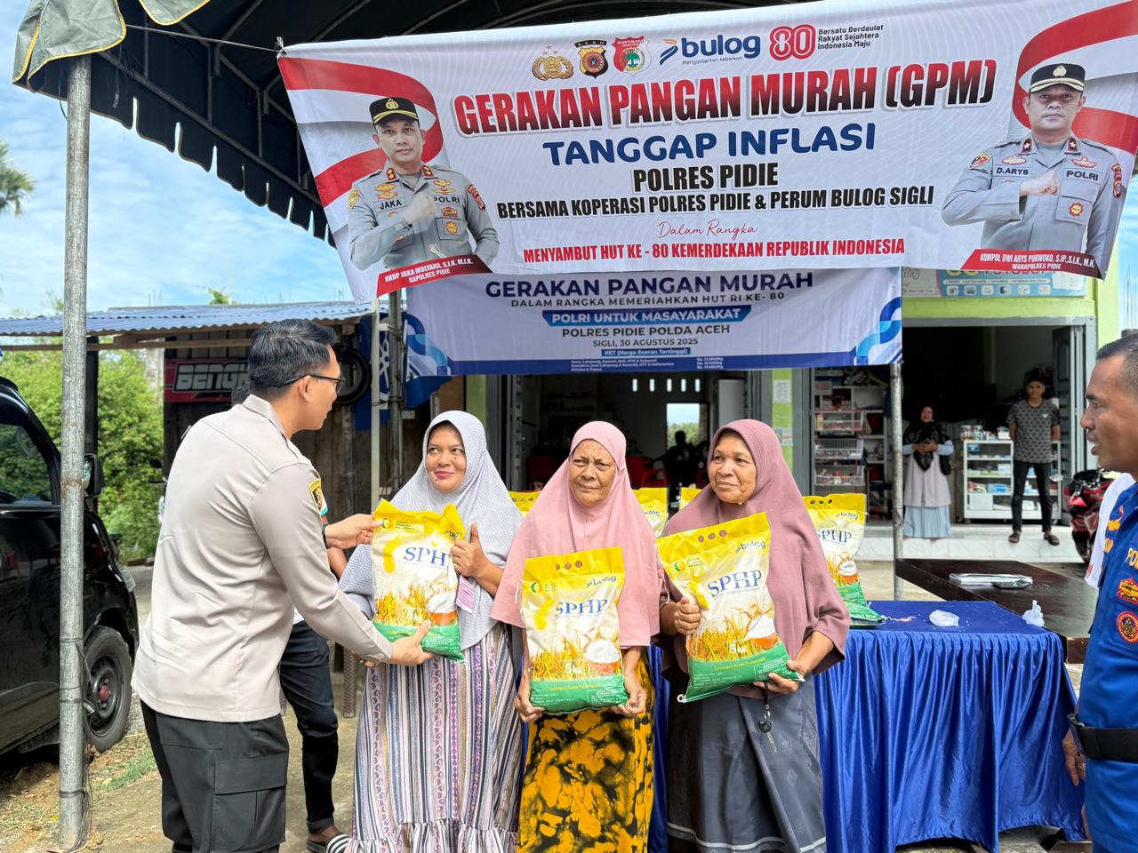 Polres Pidie Gelar Gerakan Pangan Murah di Kecamatan Glumpang Baro