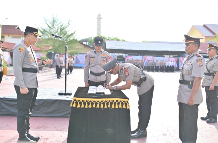 Kapolres Pidie Pimpin Sertijab Kasat Intelkam dan Kasatlantas