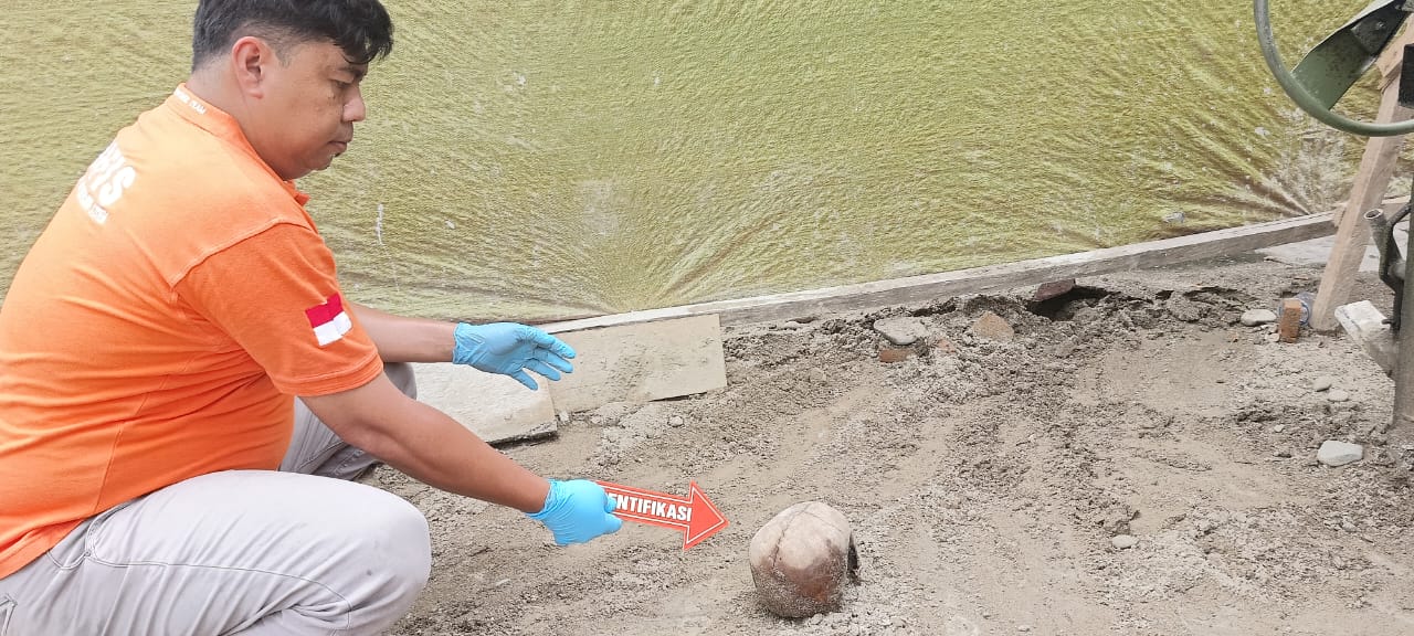 Tengkorak Manusia Ditemukan di Bukit Gadeng, Tim Inafis Polres Aceh Selatan Olah TKP