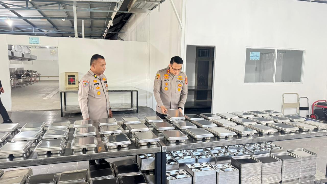 Kapolres Pidie Tinjau Kesiapan Dapur Satuan Pelayanan Pemenuhan Gizi (SPPG) Yayasan Kemala Bhayangkari