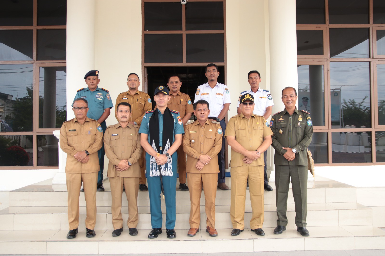 Pemkab Aceh Selatan Sambut Kunjungan Kerja Danlanal Simeulue, Perkuat Sinergitas di Bidang Kemaritiman