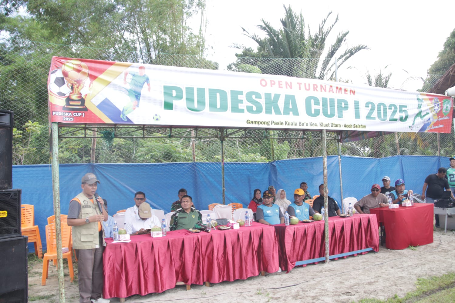‎Plt Bupati Aceh Selatan Buka Turnamen Sepak Bola Pudeska CUP I