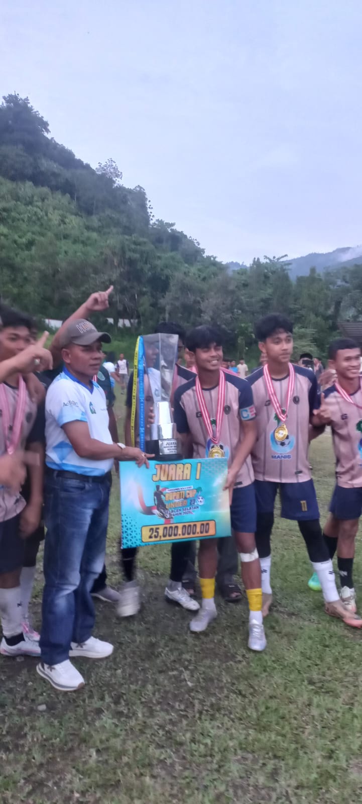 Piala Bupati Cup 2025 Resmi Ditutup, Plt Bupati Aceh Selatan Harapkan Lahir Bibit Unggul Sepak Bola