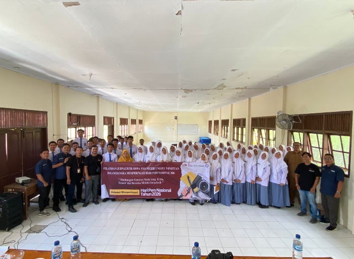 Momentum HPN, FORJIAS Gelar Pelatihan Jurnalistik Dasar di SMAN Unggul Tapaktuan